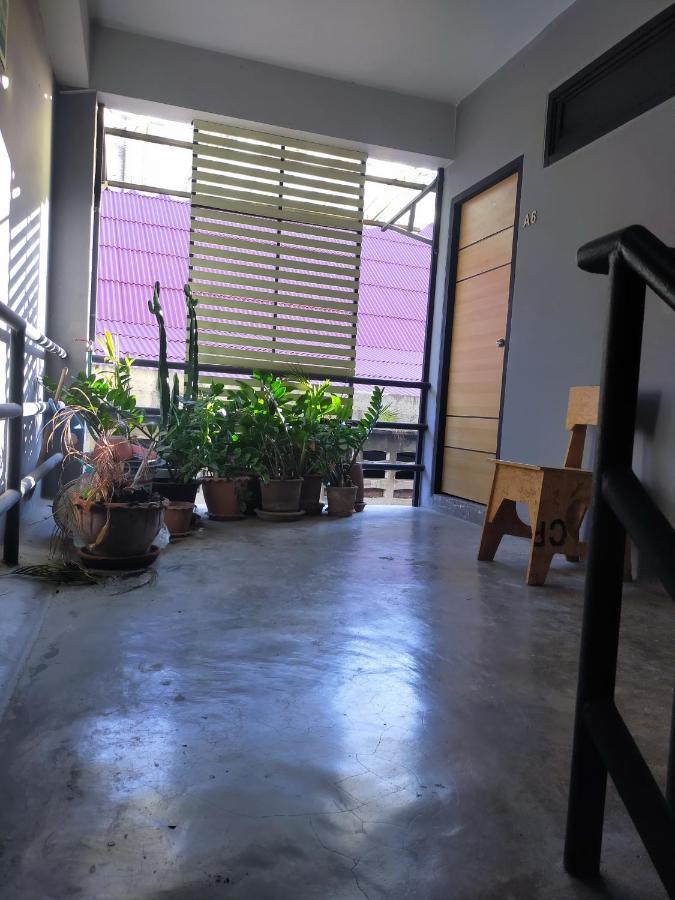 9 Hostel Chiang Mai Exterior foto